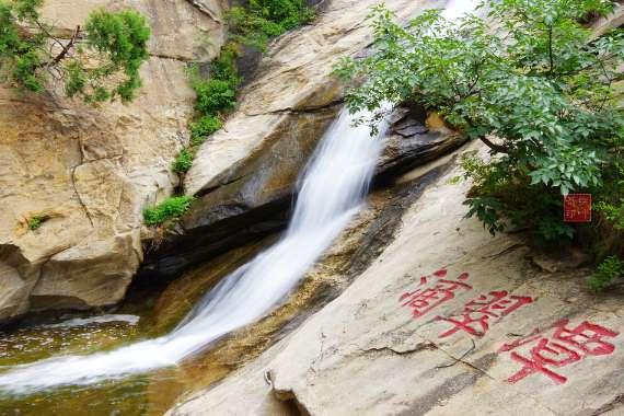 为什么说:一把二胡拉断腰、千年琵琶万年筝、一支唢呐吹一生呢?